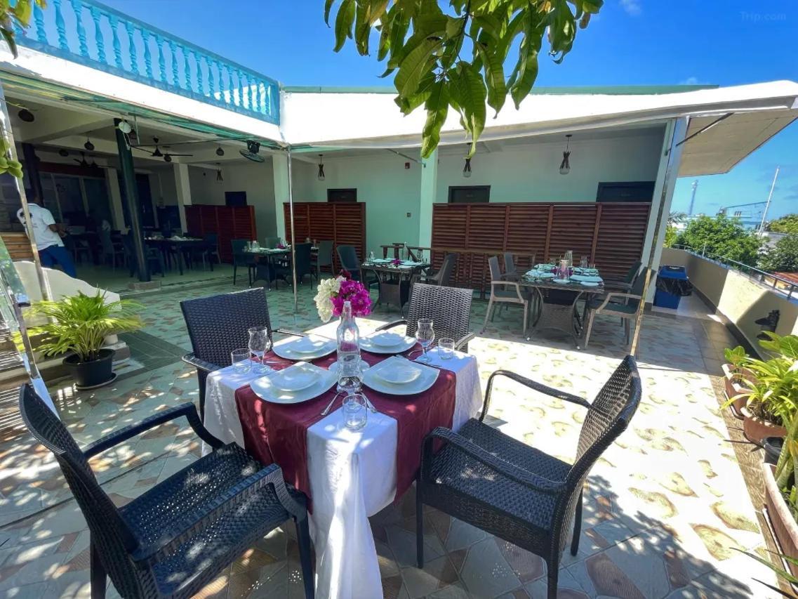 Moonlit Haven Hotel Guraidhoo  Exterior photo